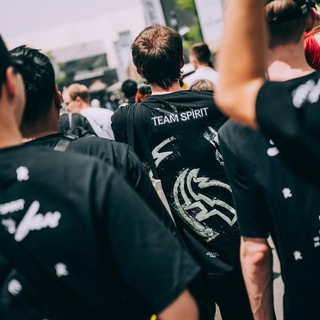 Аватар Телеграм канала "Тарас, который из Team Spirit" @etotaras