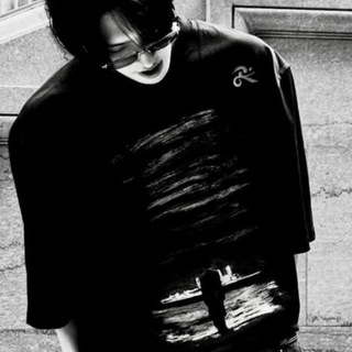 Аватар Телеграм канала "hades inside~yungi🩶" @hades_inside