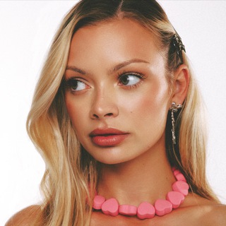 Avatar del canal de Telegram "Аня Ищук" @anyaischukkkk