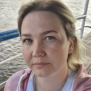 Аватар Телеграм канала "ZvetnovaCast" @zvetnovacast