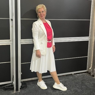 Avatar del canal de Telegram "Управление карьерой|Анна Скворцова" @skvortsovahr