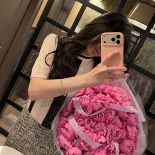 Аватар Телеграм канала "𝓜𝔂 𝓵𝓲𝓯𝓮💗" @storiestash