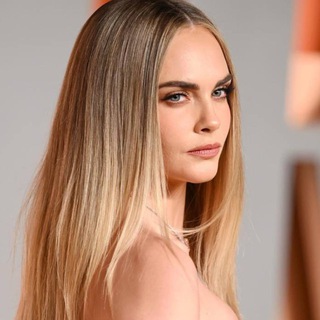 Аватар Телеграм канала "✨ Hollywood Stars & Top Models ✨" @topmodelsworld