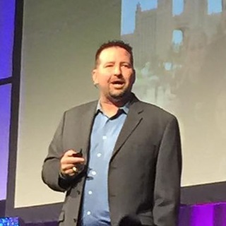 Аватар Телеграм канала "The Lil' Talk Show w/Brad!" @liltalkshow