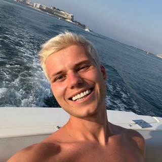 Аватар Телеграм каналу "ЯНГЕР" @youungeer132
