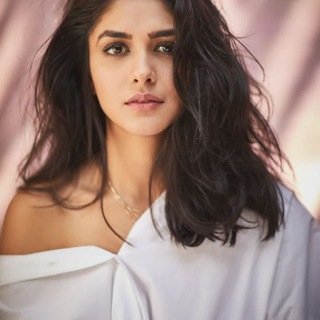 Mrunal Thakur 🧚 - TgScanner