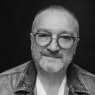 Аватар Телеграм канала "Рубен Дишдишян" @rubendish