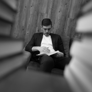 Аватар Телеграм каналу "Костылев" @read_kostylev